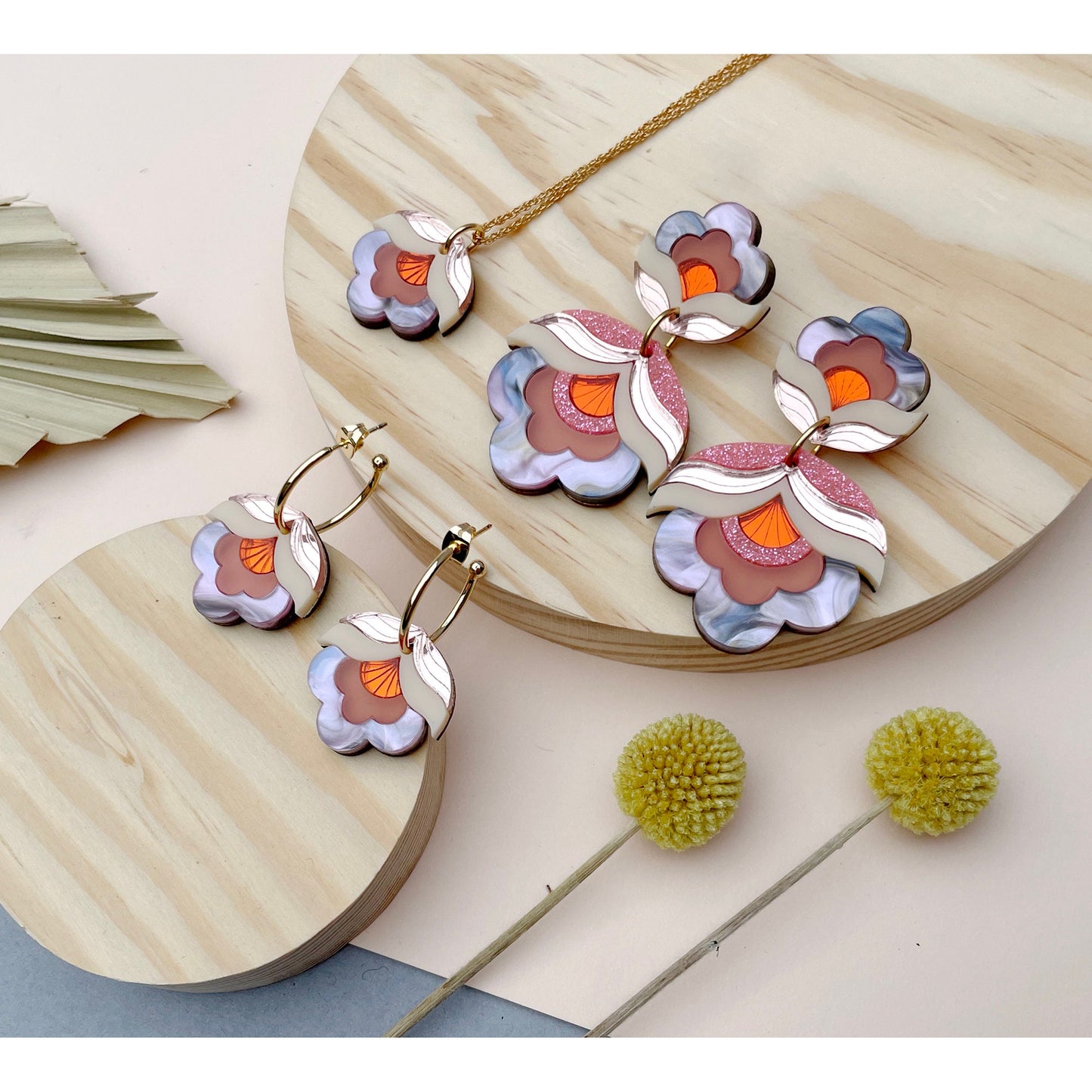 Anna Hoop Earrings in Pink Sky