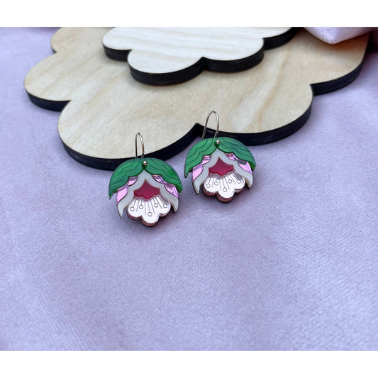 Nell Retro Flower Drop Earrings