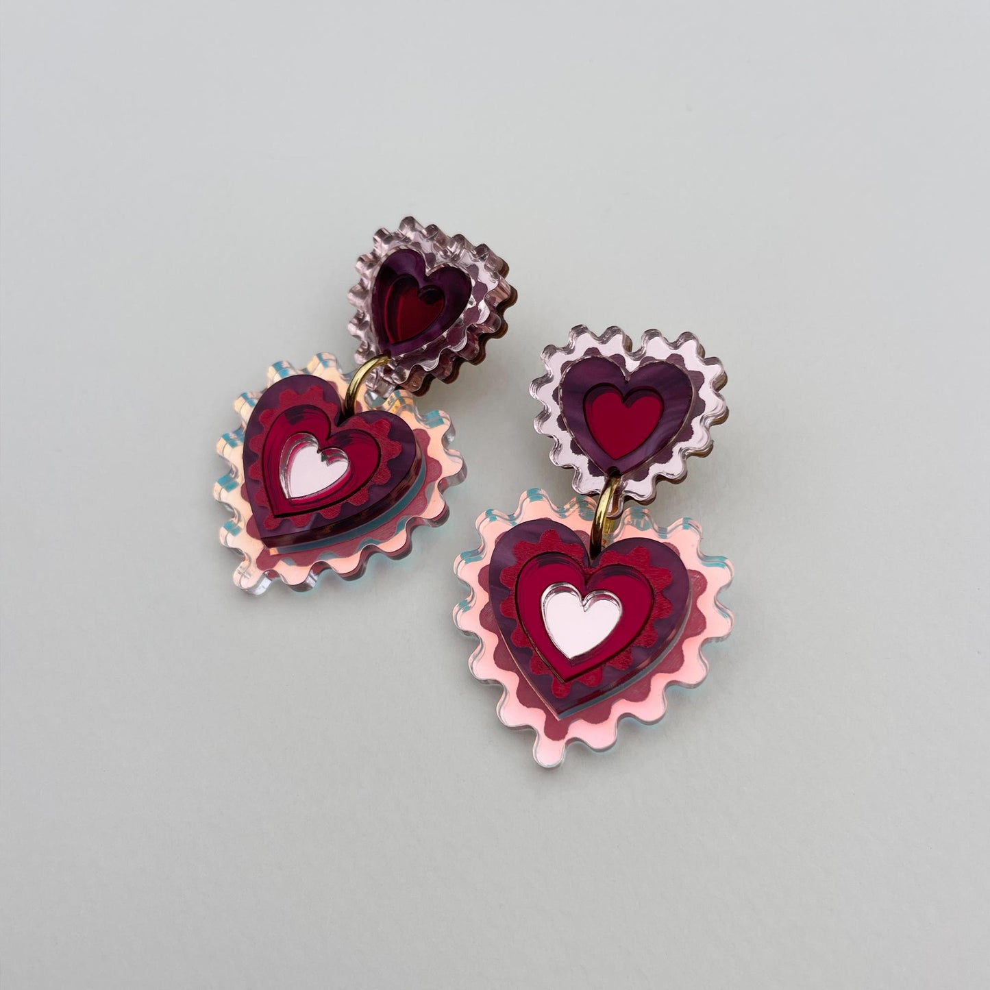 Iridescent Wiggle Heart Statement Earrings in Wine
