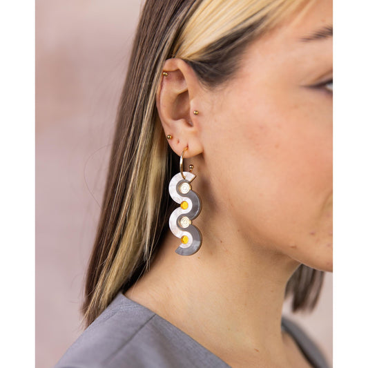 Wiggle Dot Hoop Earrings in Pearl, Gold and Grey
