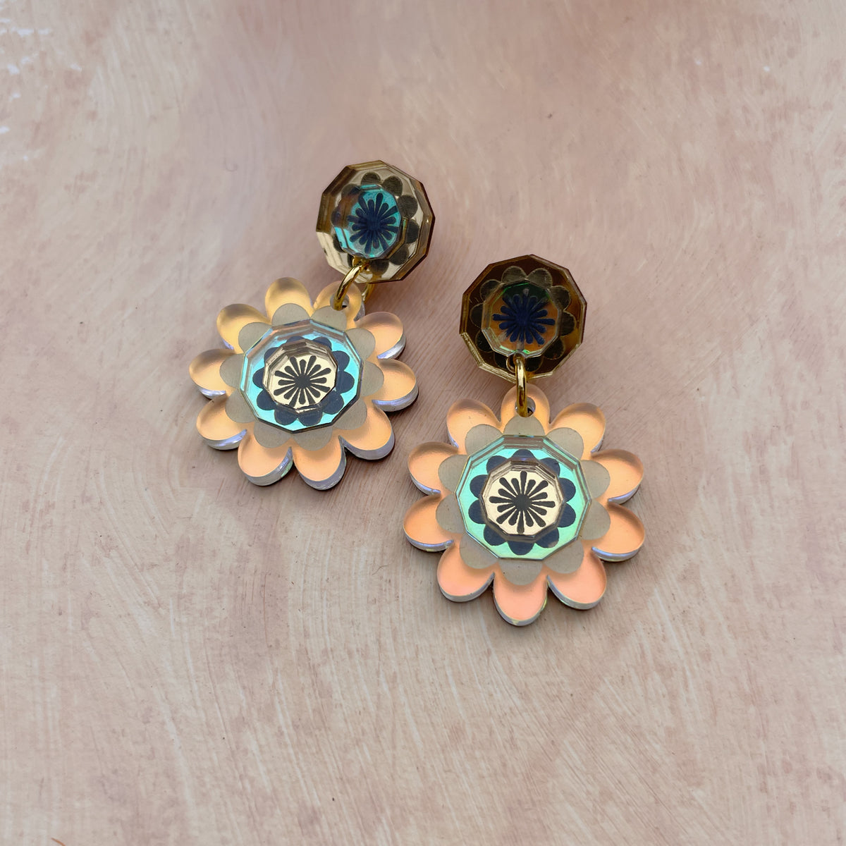 Margot Daisy Floral Drop Earrings in Frost Iridescent