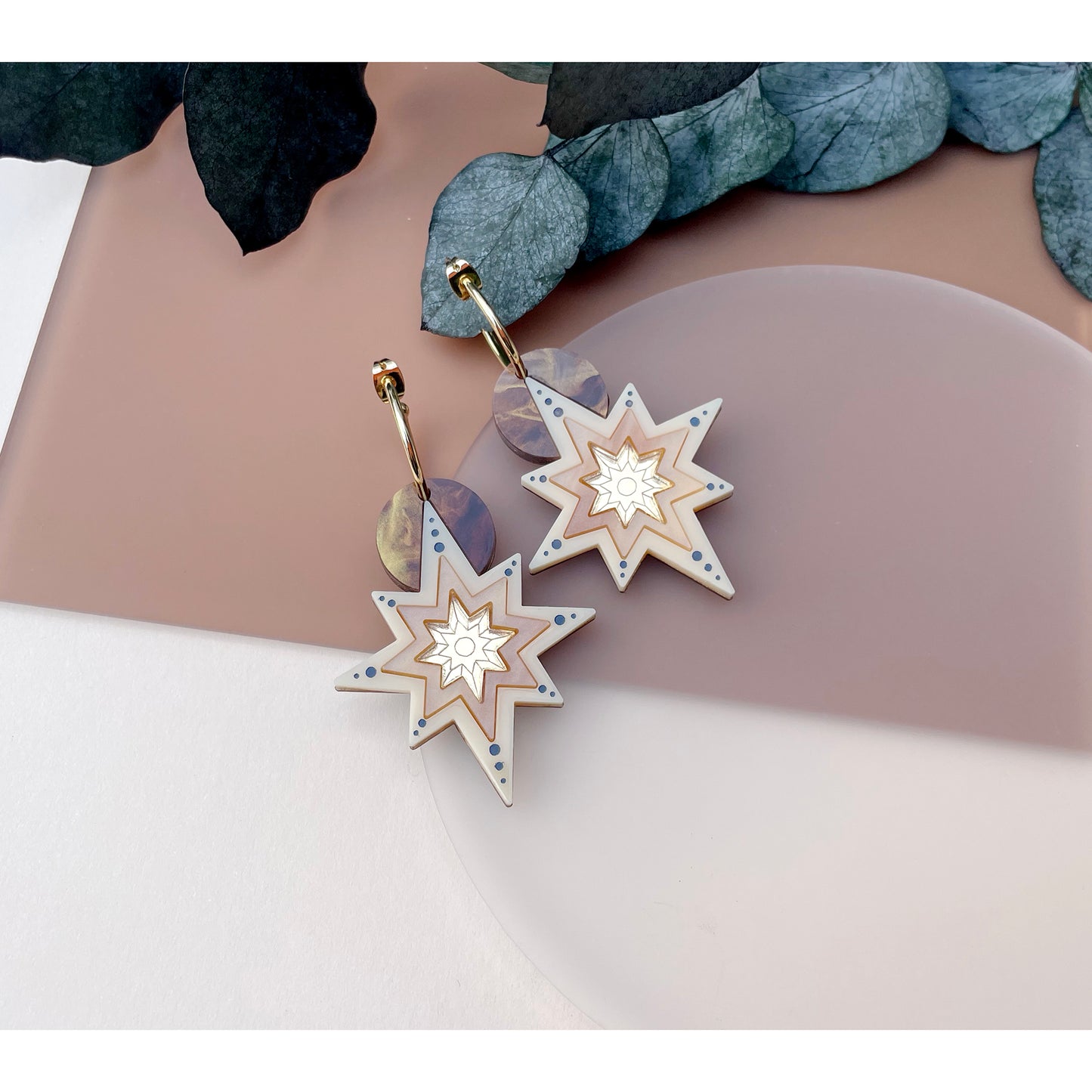 Star Deco Statement Hoop Earrings - Gold