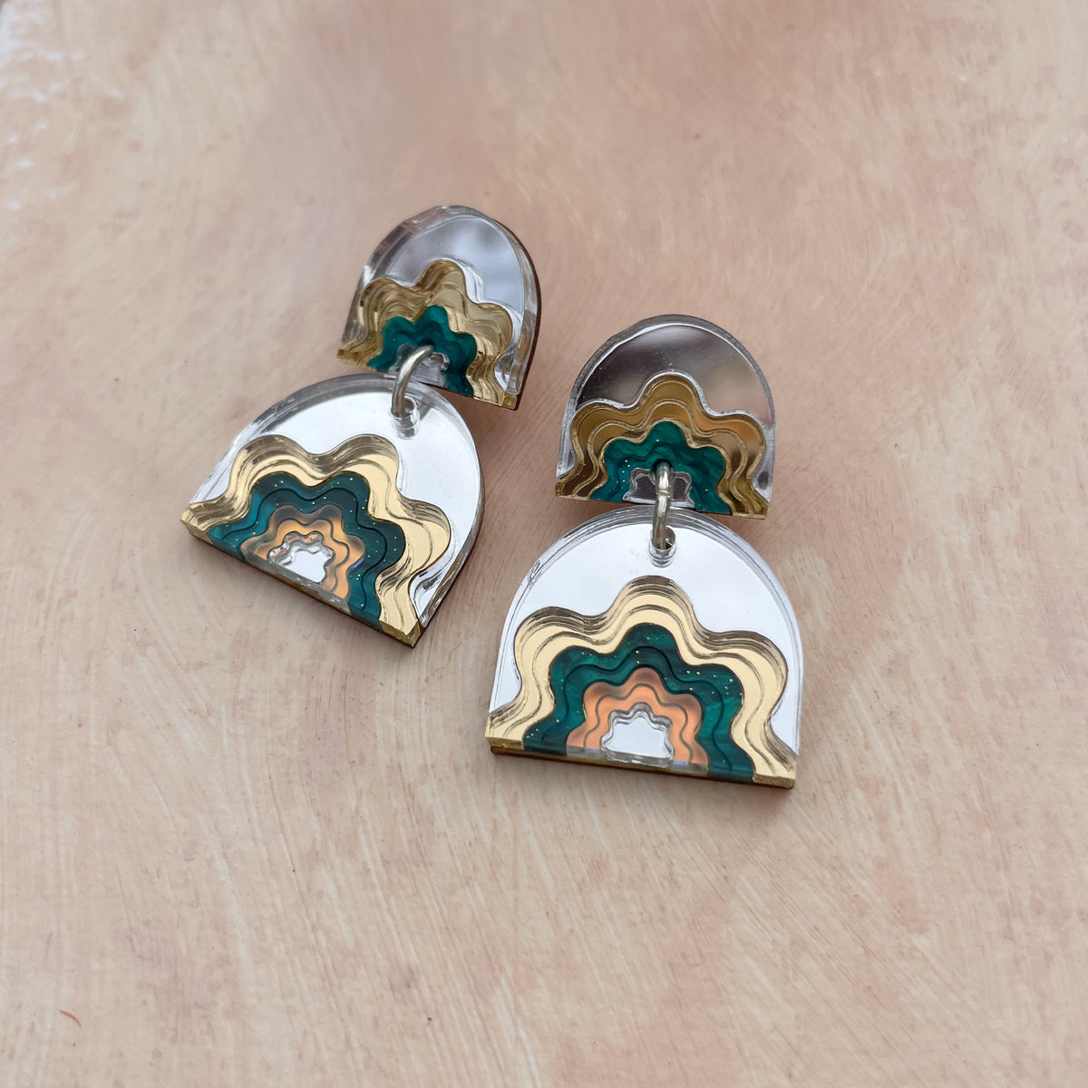 Wiggle Arch Drop Earrings in Silver