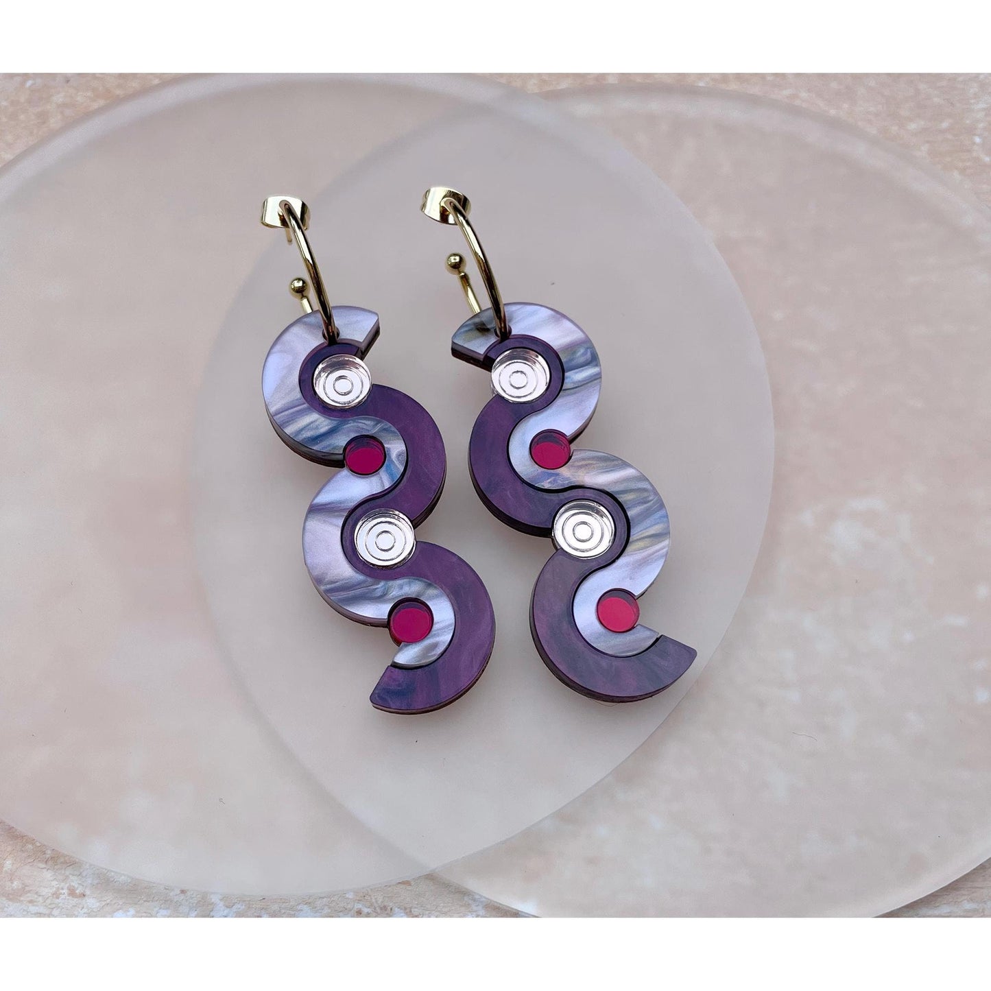 Wiggle Dot Hoop Earrings in Pink and Red Marble