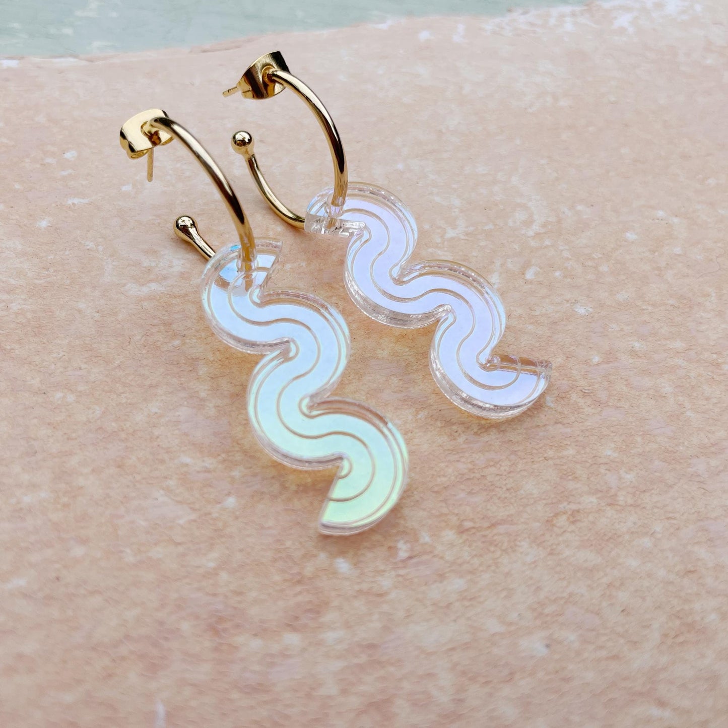 Wiggle Layer Hoop Earrings in Iridescent Mix
