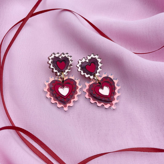 Iridescent Wiggle Heart Statement Earrings in Wine