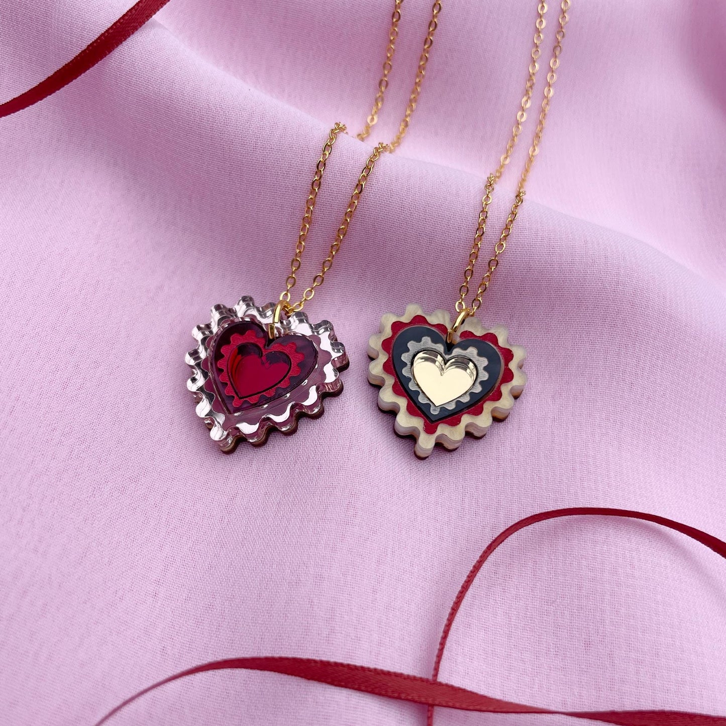 Wiggle Heart Pendant Necklace