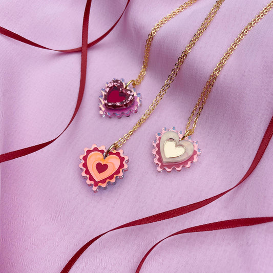 Iridescent Mini Wiggle Heart Pendant