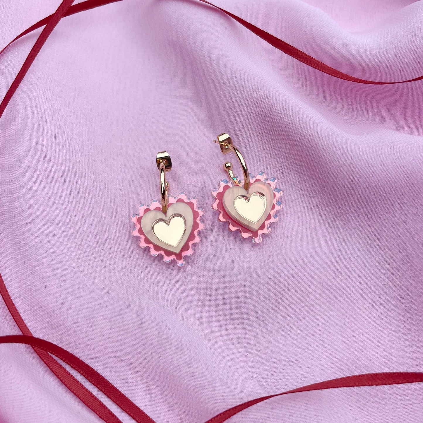 Iridescent Mini Wiggle Heart Hoops